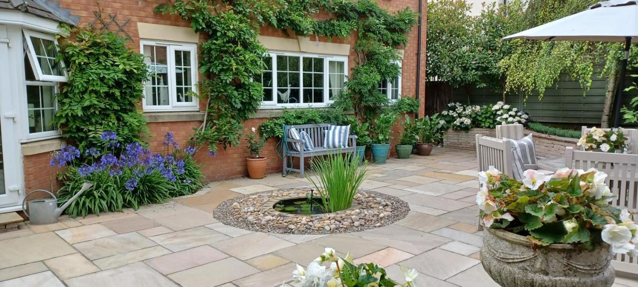 Harlequin B&B Ledbury Ngoại thất bức ảnh